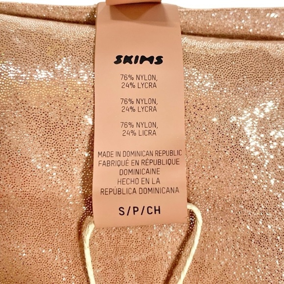 SKIMS LIQUID SHINE SWIM TWISTED MID COVERAGE BIKINI BOTTOM SIZE SMALL - Picture 9 of 11